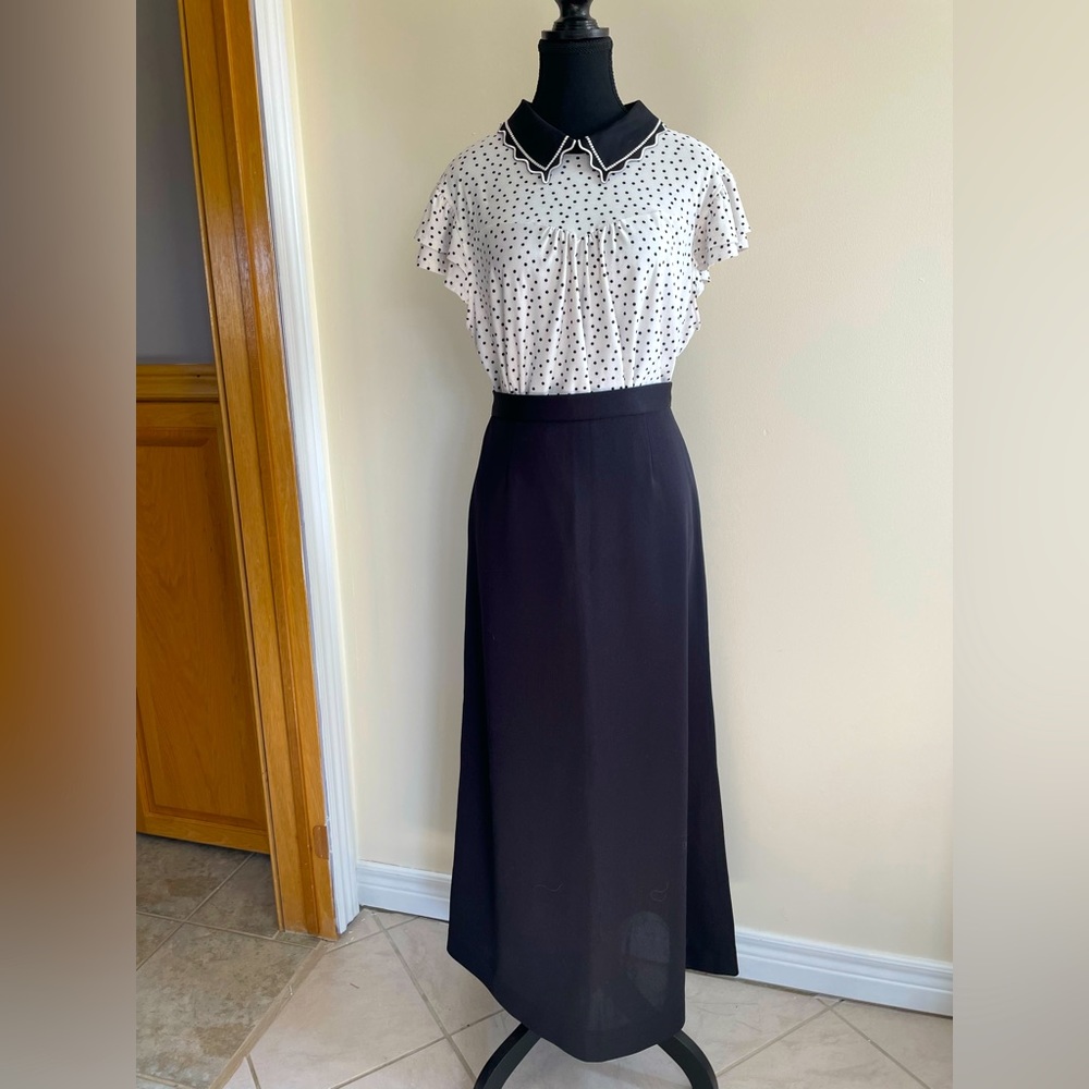 Black maxi skirt size XS